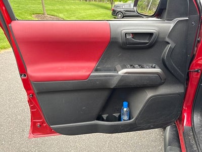 2022 Toyota Tacoma SR5 V6