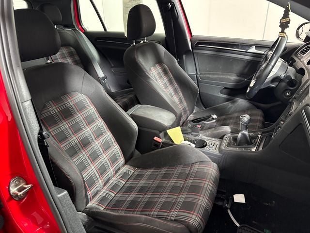 2017 Volkswagen Golf GTI S