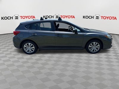 2019 Subaru Impreza 2.0i