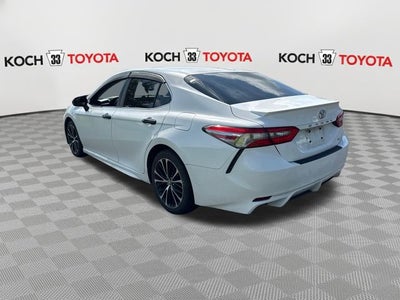 2018 Toyota Camry SE