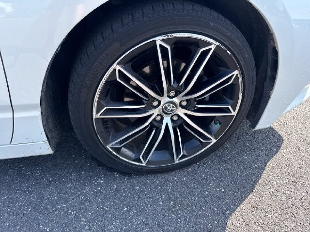 2019 Toyota Avalon Touring