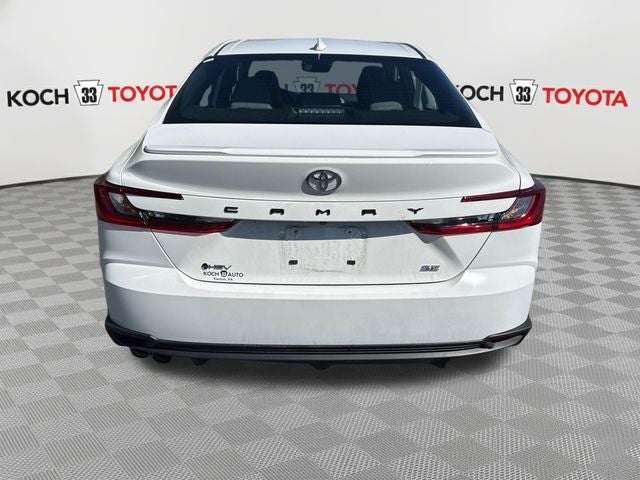 2025 Toyota Camry SE