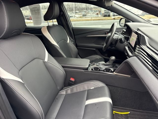 2025 Toyota AWD Camry SE