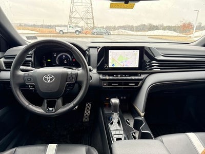 2025 Toyota AWD Camry SE