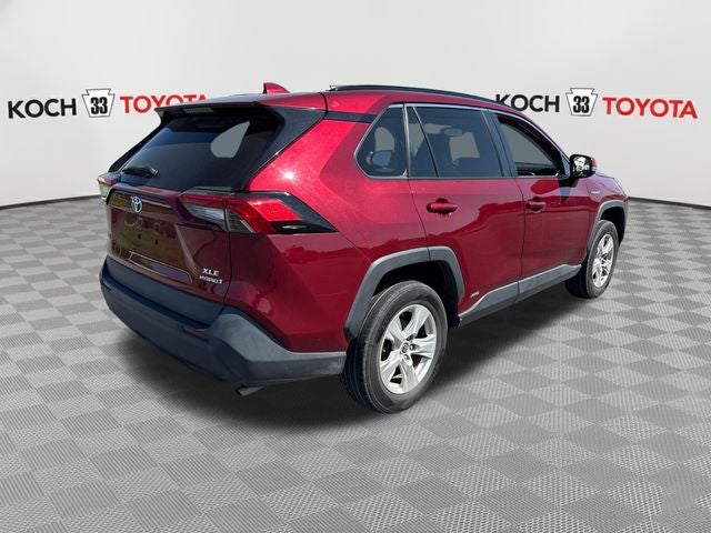 2021 Toyota RAV4 Hybrid XLE