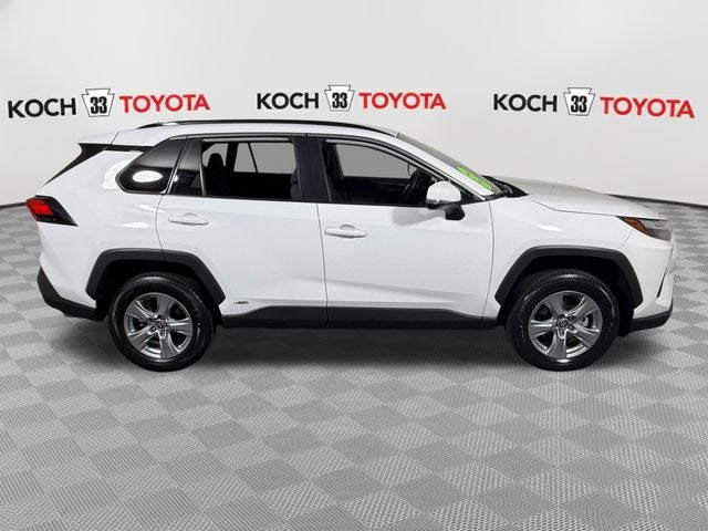 2025 Toyota RAV4 Hybrid XLE