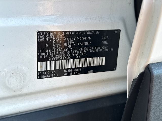 2022 Toyota RAV4 Hybrid XLE