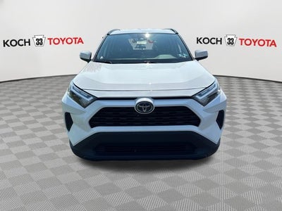 2022 Toyota RAV4 Hybrid XLE