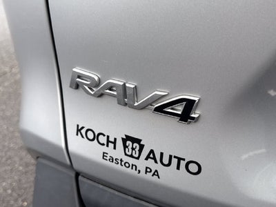 2023 Toyota RAV4 Hybrid XLE