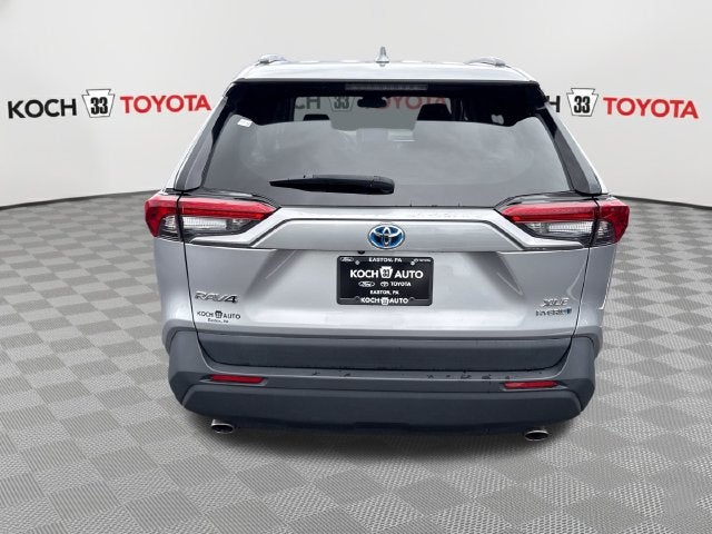 2023 Toyota RAV4 Hybrid XLE