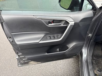 2023 Toyota RAV4 Hybrid SE