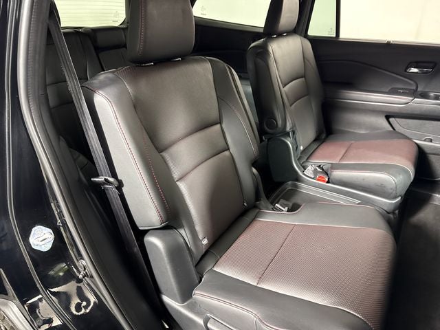 2022 Honda Pilot Black Edition