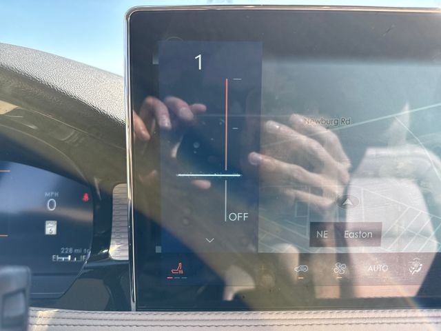 2025 Lincoln Corsair Premiere