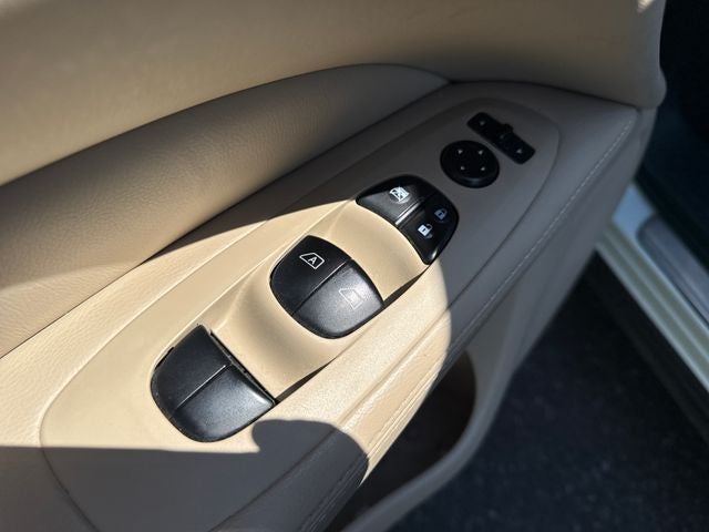 2016 Nissan Pathfinder Platinum