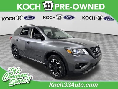 2020 Nissan Pathfinder SV