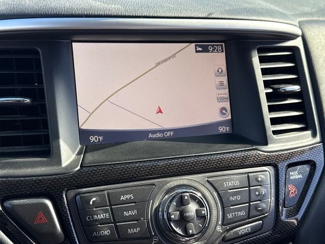 2020 Nissan Pathfinder SV