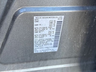 2020 Nissan Pathfinder SV