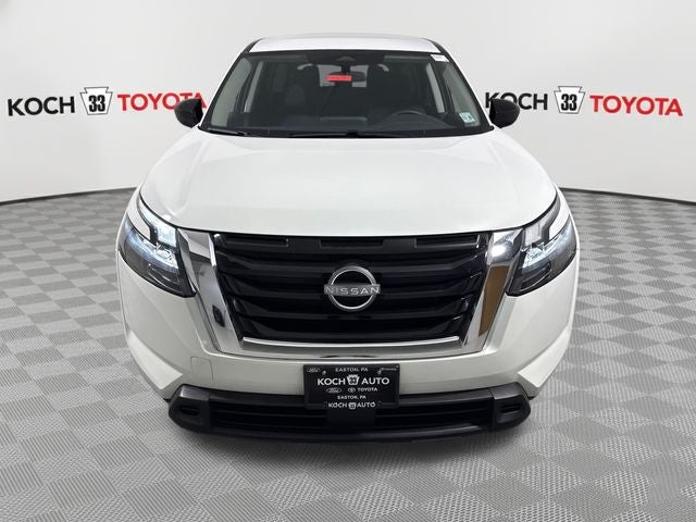 2024 Nissan Pathfinder S