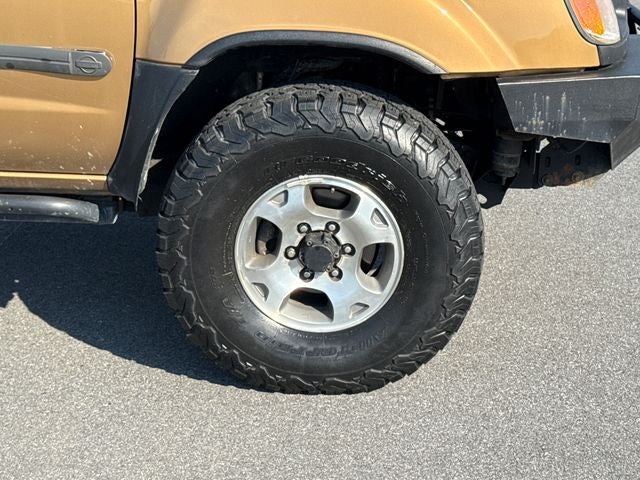 2000 Nissan Xterra XE