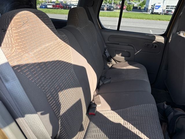 2000 Nissan Xterra XE