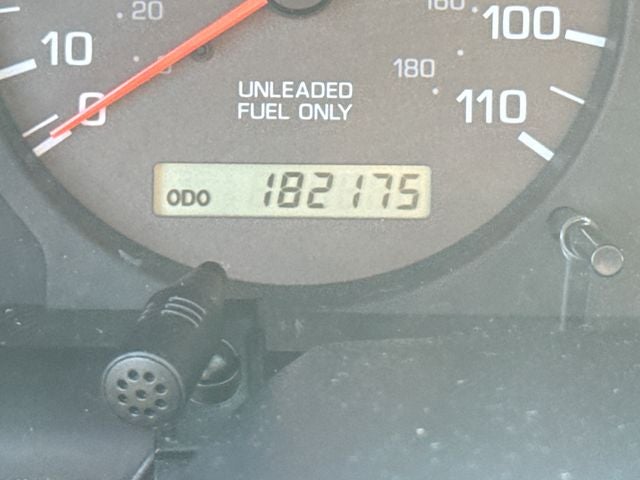 2000 Nissan Xterra XE