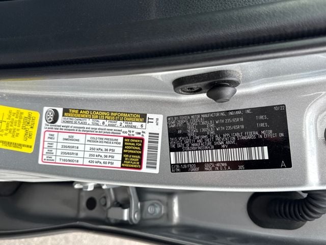 2022 Toyota Highlander LE