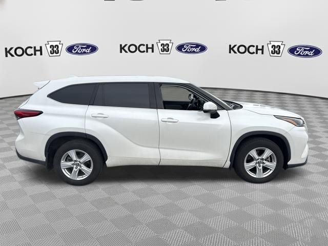 2021 Toyota Highlander LE