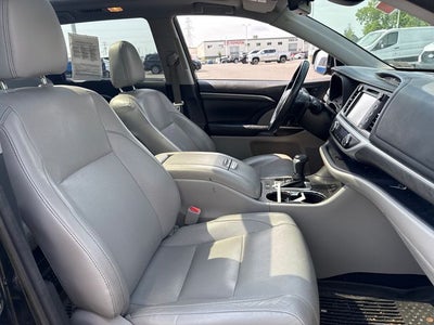 2018 Toyota Highlander Hybrid Limited Platinum