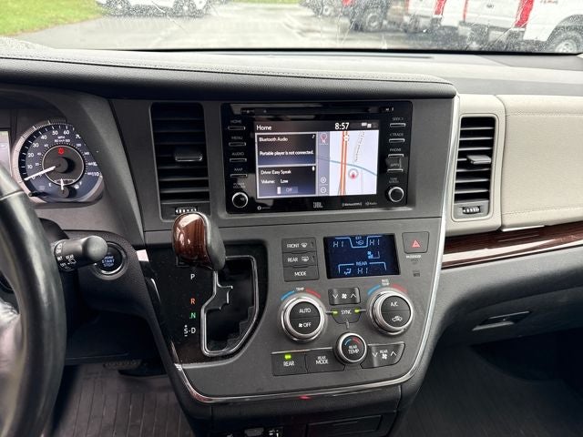 2019 Toyota Sienna Limited Premium 7 Passenger