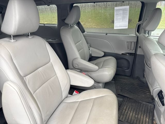 2019 Toyota Sienna XLE Premium 7 Passenger