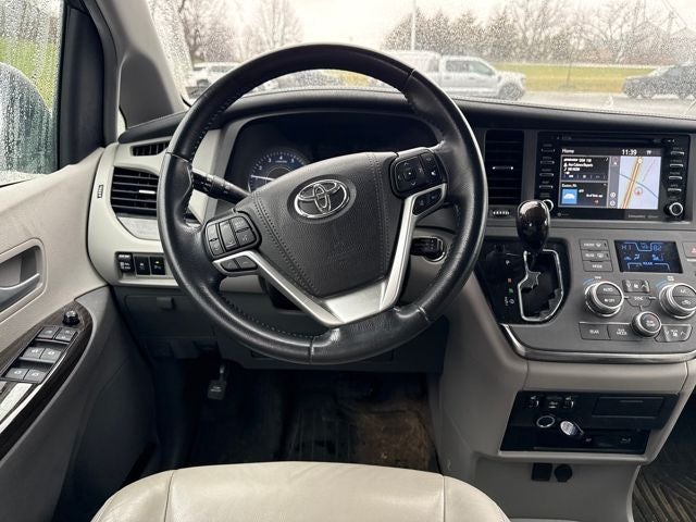 2019 Toyota Sienna XLE Premium 7 Passenger