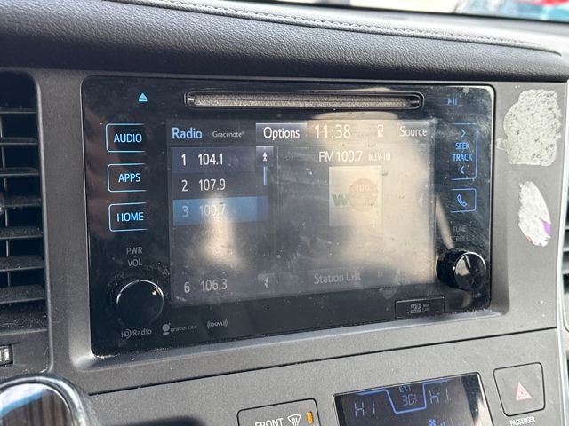 2017 Toyota Sienna XLE Premium 7 Passenger