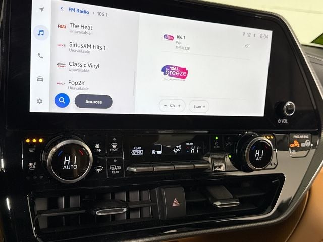 2023 Toyota Highlander Hybrid Platinum