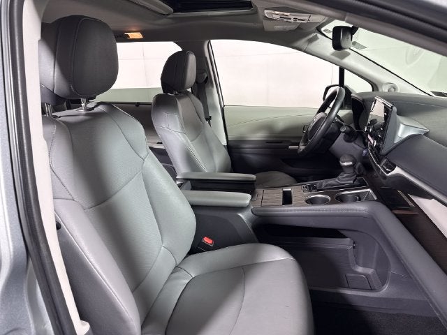 2024 Toyota Sienna XLE 7 Passenger