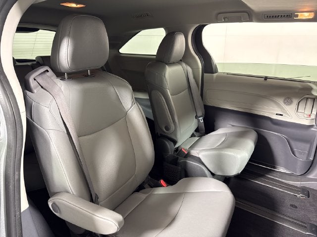 2024 Toyota Sienna XLE 7 Passenger