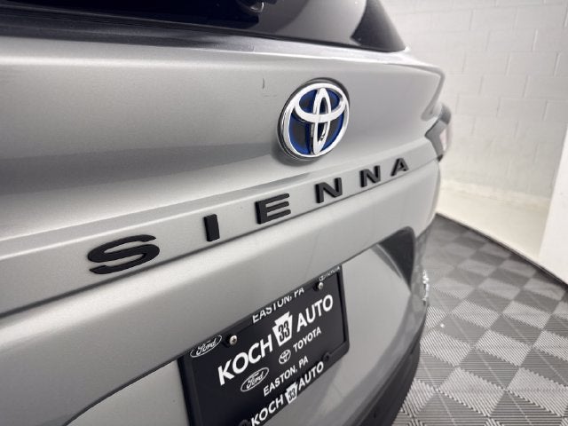 2024 Toyota Sienna XLE 7 Passenger