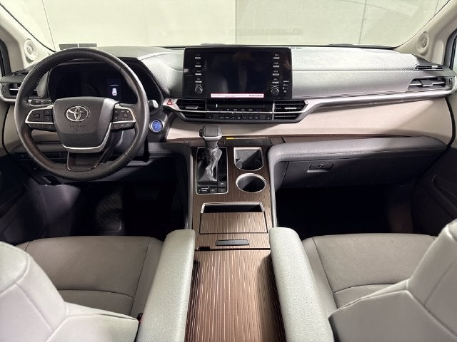 2024 Toyota Sienna XLE 7 Passenger
