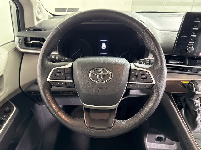 2024 Toyota Sienna XLE 7 Passenger