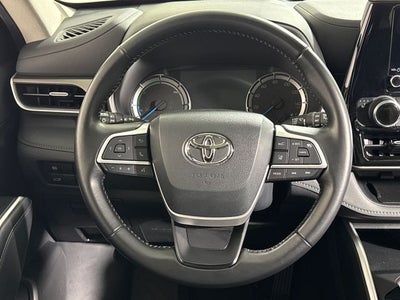 2023 Toyota Highlander Hybrid XLE