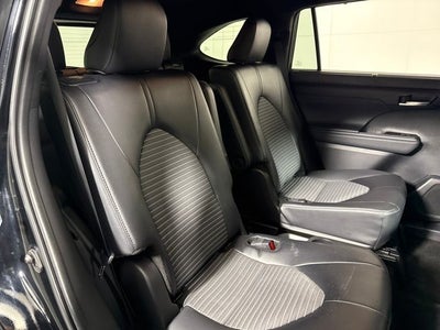 2025 Toyota Highlander XSE