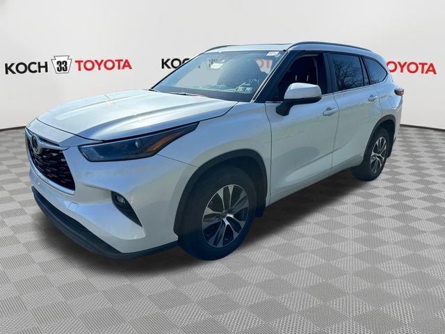 2023 Toyota Highlander XLE