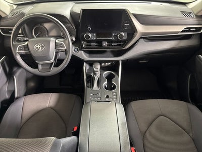 2023 Toyota Highlander LE