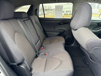 2023 Toyota Highlander LE