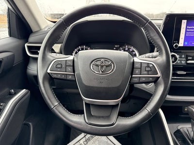 2023 Toyota Highlander LE