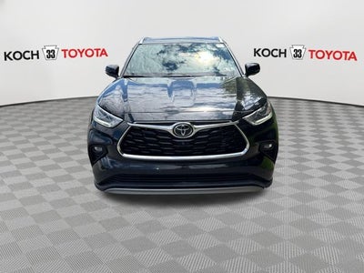 2023 Toyota Highlander Platinum