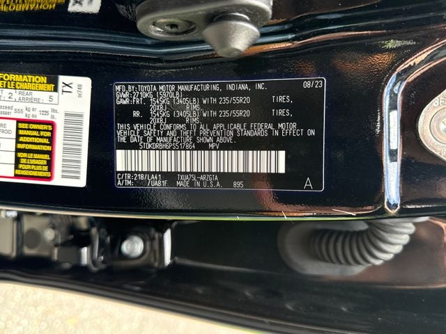 2023 Toyota Highlander Platinum