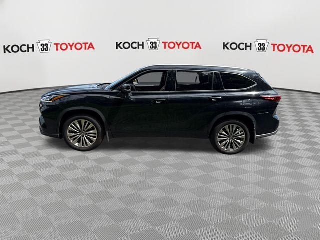 2023 Toyota Highlander Platinum