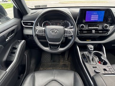 2023 Toyota Highlander XSE