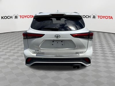 2023 Toyota Highlander XSE