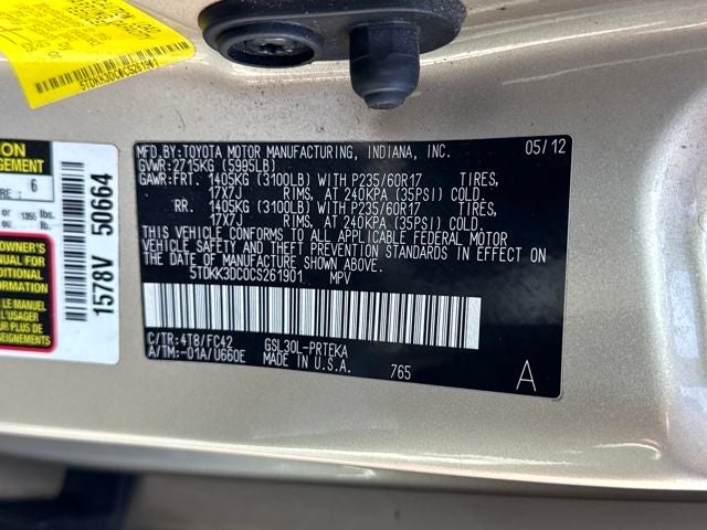 2012 Toyota Sienna LE 8 Passenger